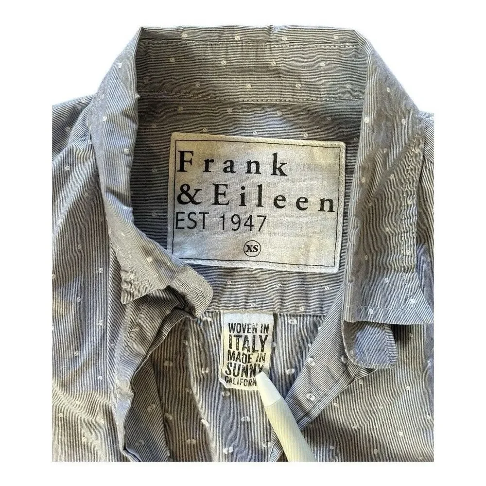 Frank & Eileen Eileen XS High Low Hem Button Shirt Blue White Embroidered Cotton